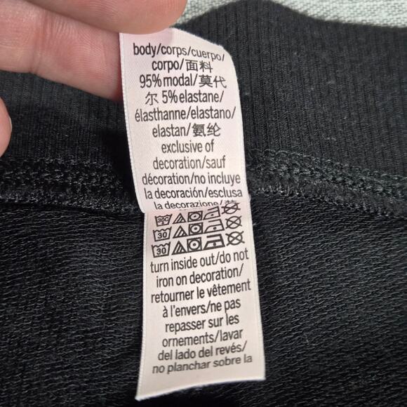 Victoria's Secret Women Medium Black Knit Tank and Shorts Lounge Wear PJ Set EUC - Picture 3 of 10